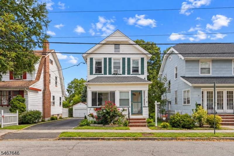 35 Clinton Street — photo
