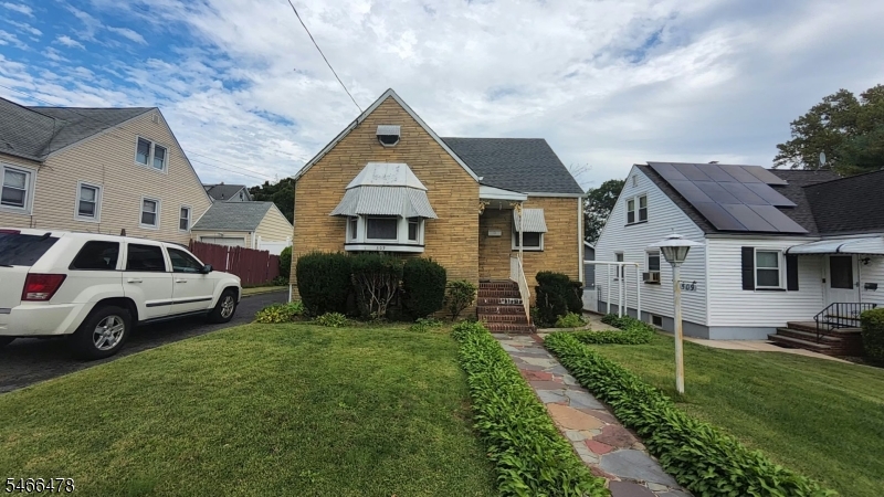 509 Thompson Avenue — photo