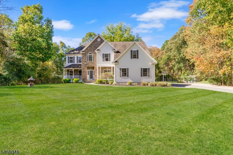 4 Cove Hollow Court — photo