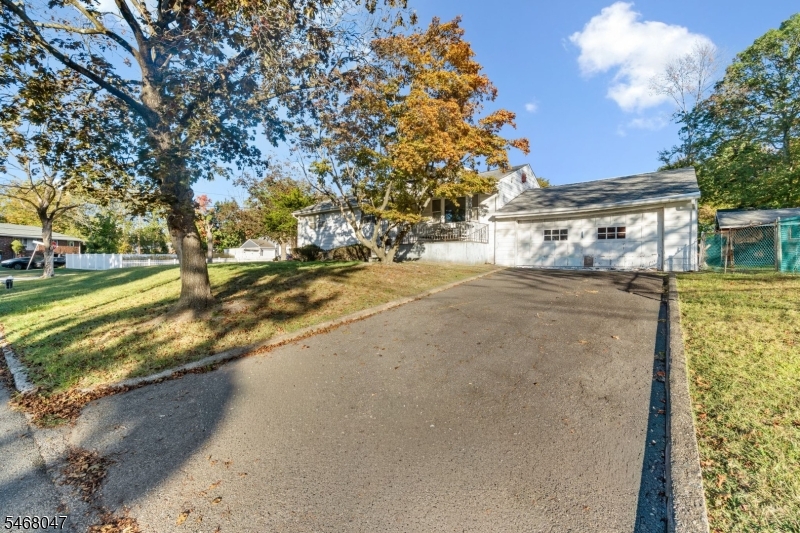 2 Overlook Avenue — photo