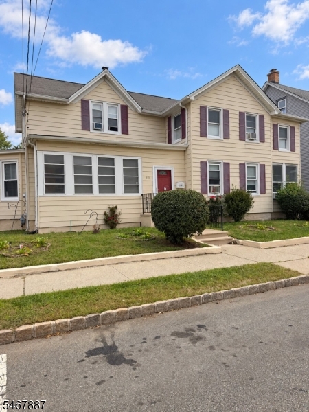 153 E Blackwell Street — photo