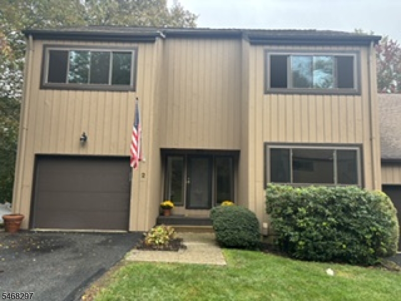 2 Sycamore Lane — photo