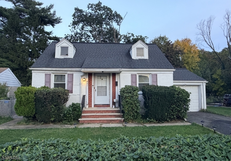 421 Brookside Drive — photo