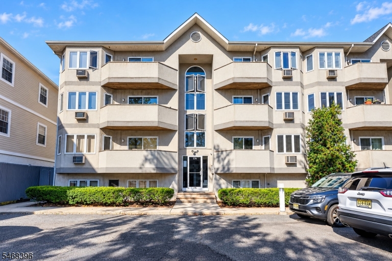 776-784 N 6th Street Unit 6 — photo