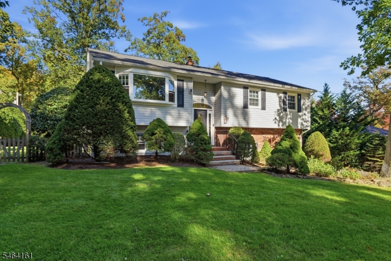 1 Arlington Drive — photo