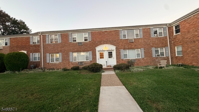 43 Conforti Avenue Unit 45 — photo