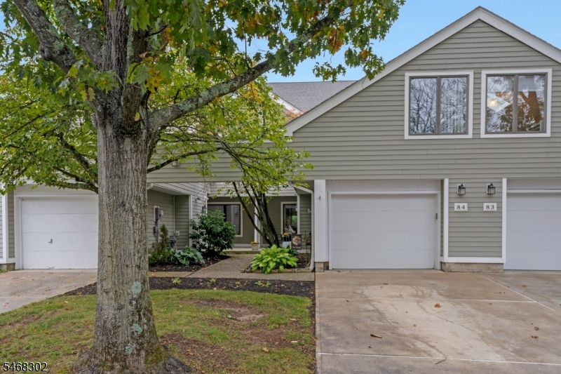 84 Hagerman Court — photo