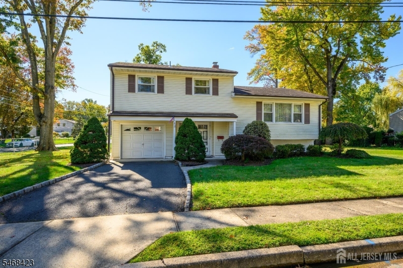 5 Berdine Court — photo