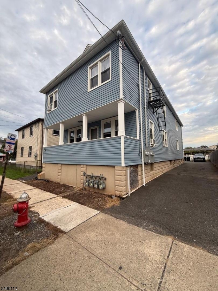 676 Clarkson Avenue Unit 4 — photo