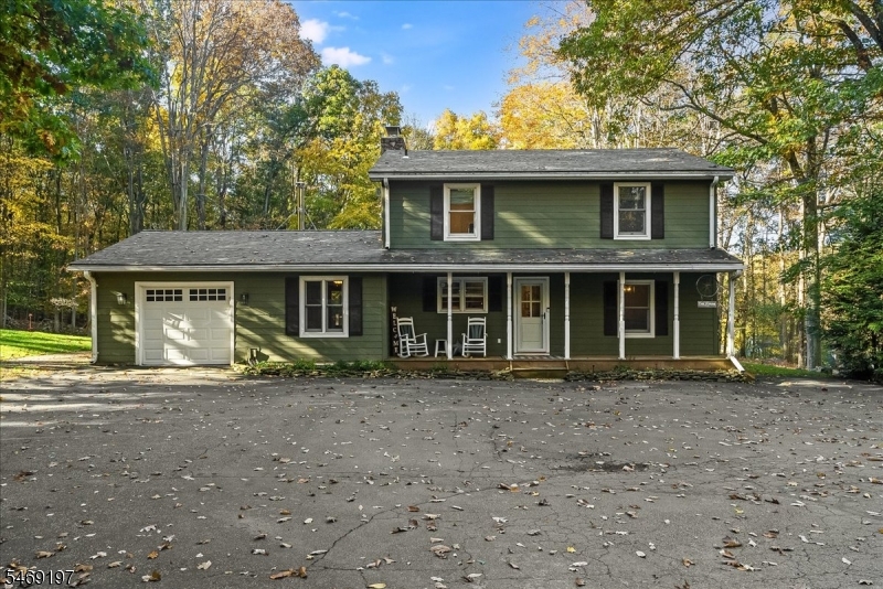 83 Tomahawk Trail — photo