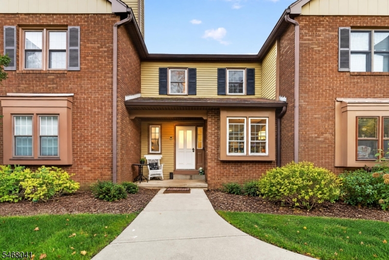 36 Oriole Drive — photo