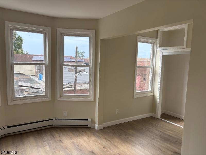 14 Belgium St 2nd Fl Unit 2 — photo