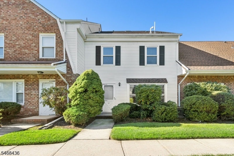 12 Wareham Court — photo