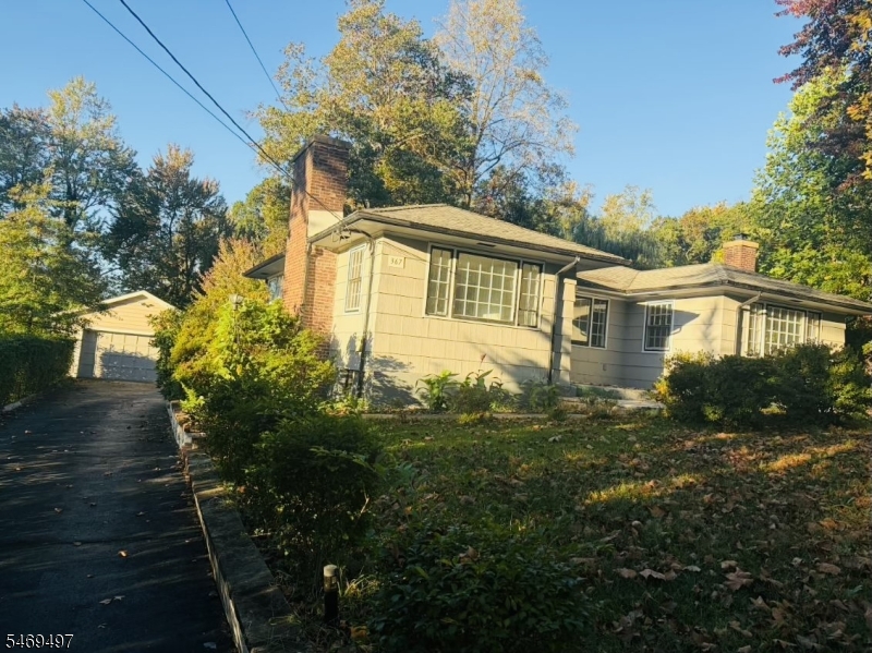 367 Summit Road, Mountainside, NJ 07092 — photo 2