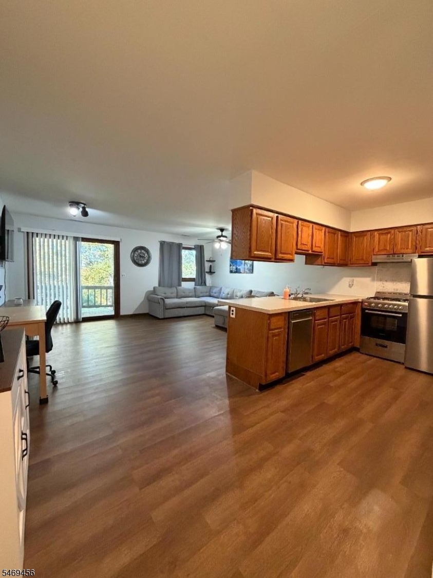 5 Gray Rock Drive Unit 3 — photo