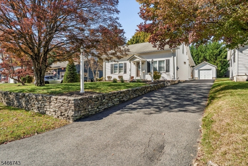 609 E Prospect Street, Hackettstown, NJ 07840 — photo 2