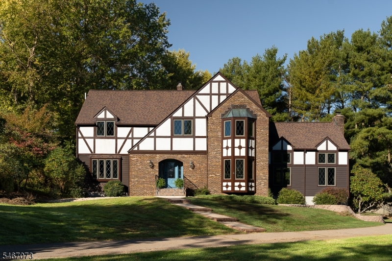 5 High Point Court — photo