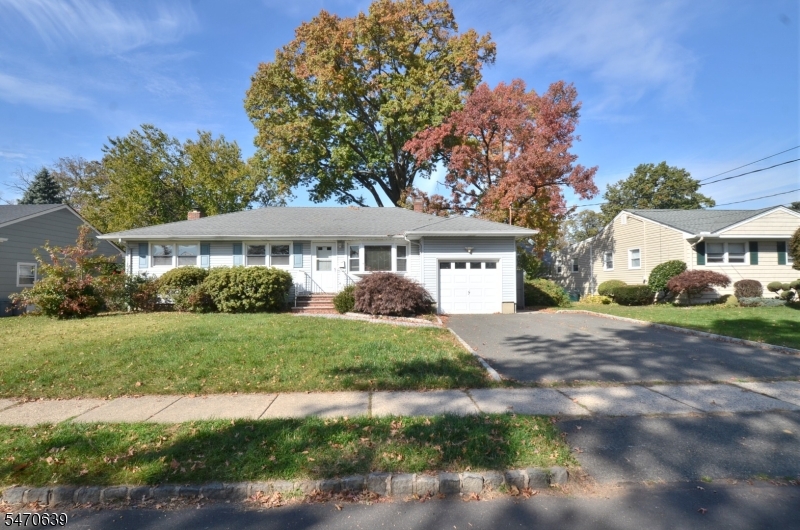 2360 Colonial Drive — photo