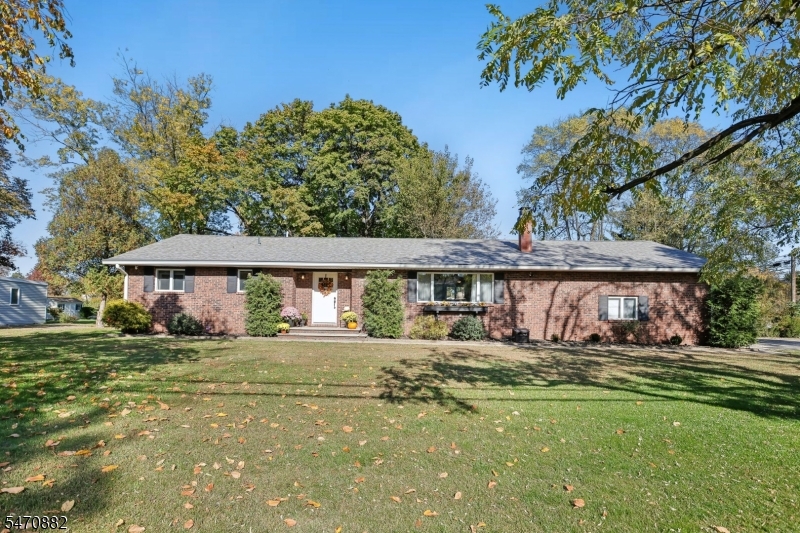 35 Walnut Avenue — photo