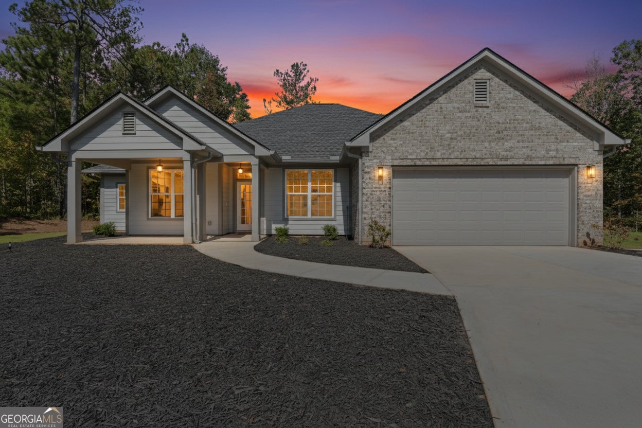 4477 Rivercliff Way — photo