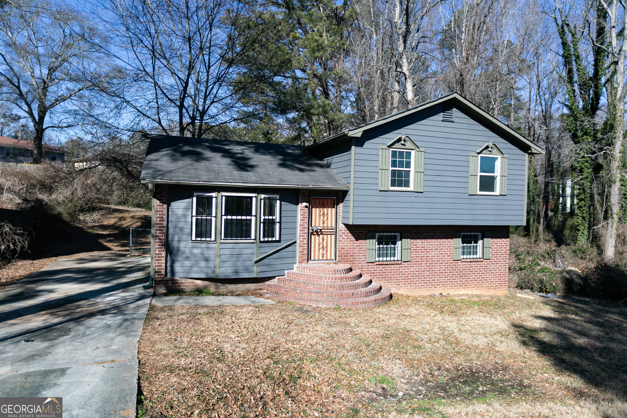 2761 Rockdale Dr — photo