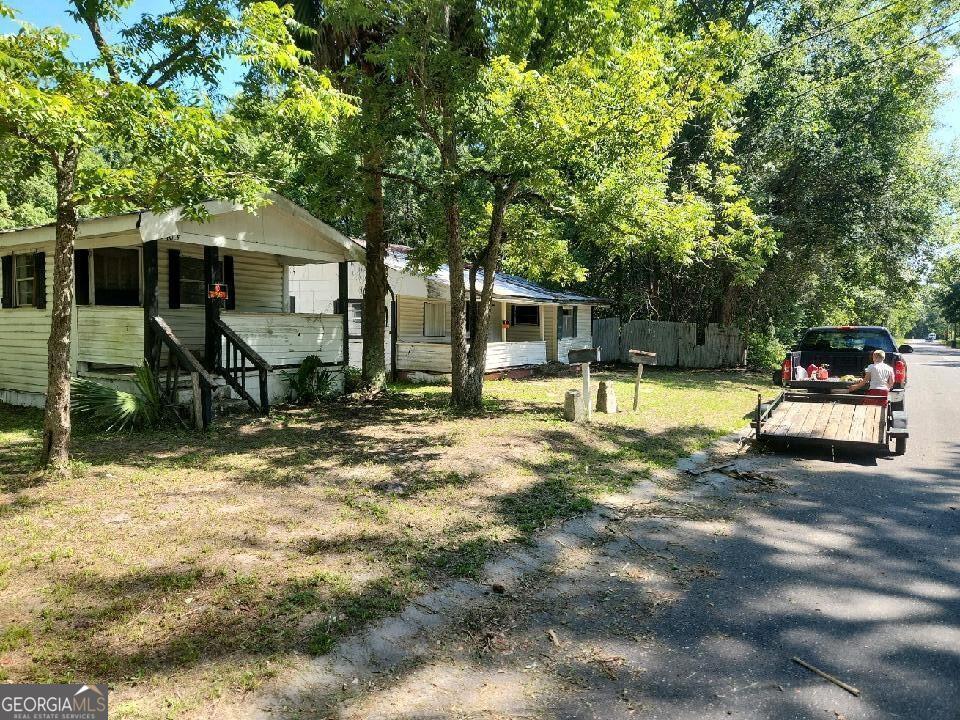 1407 Hazel St — photo
