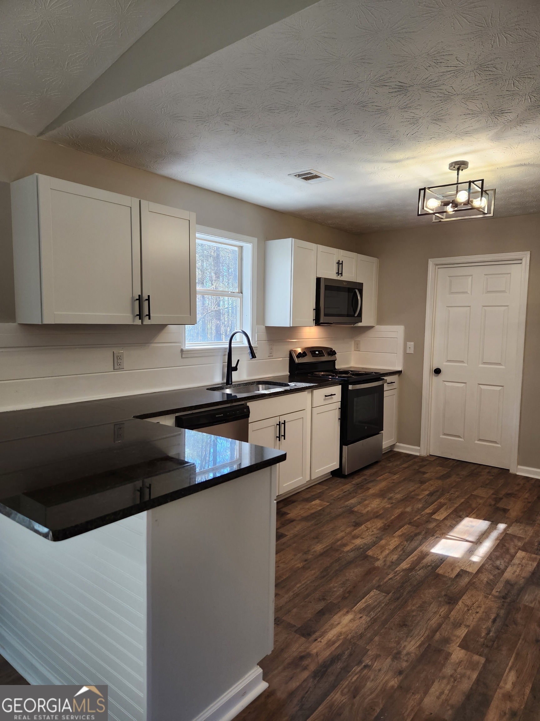 65 Ellis Road, Newnan, GA 30265 — photo 2