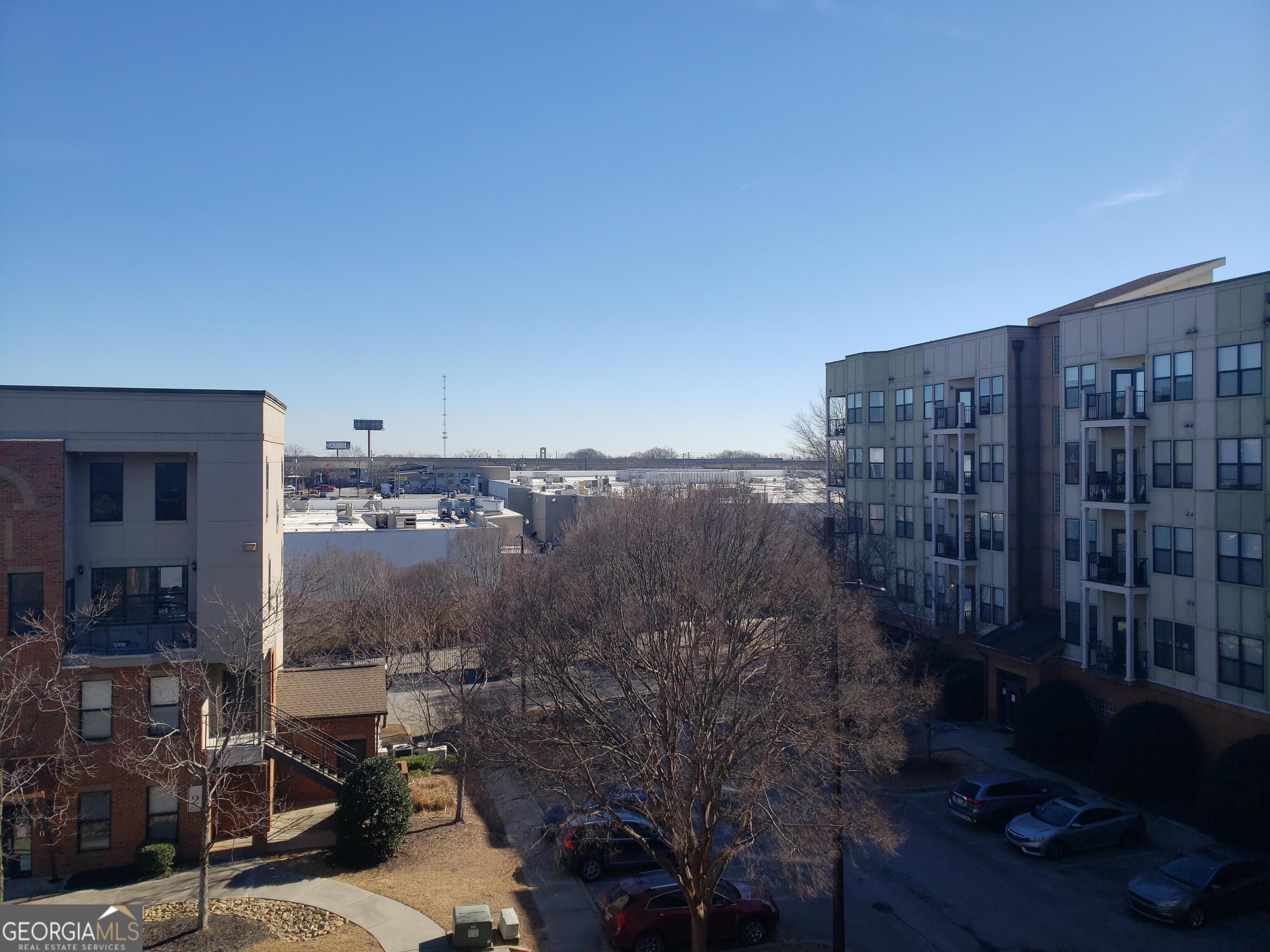 898 Oak St SW 1303 — photo