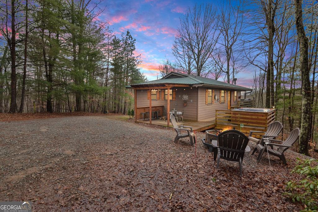 34 Garrett Dr — photo