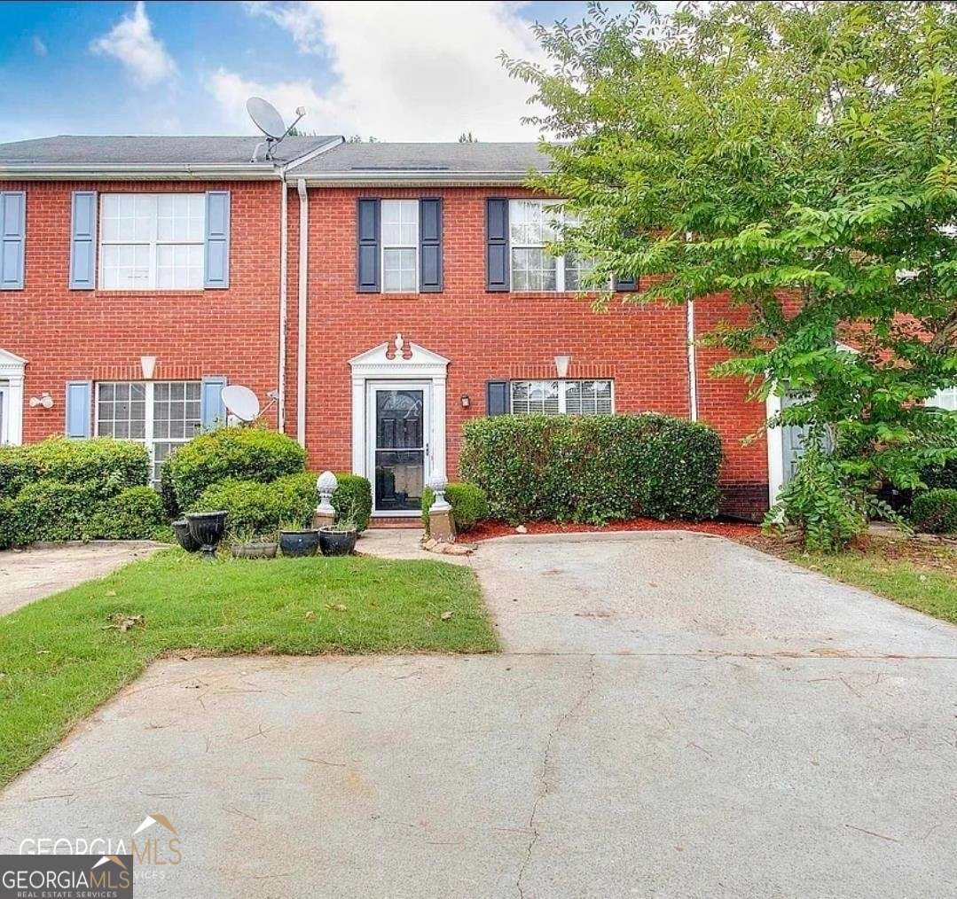 2289 Strathmoor Manor Dr — photo