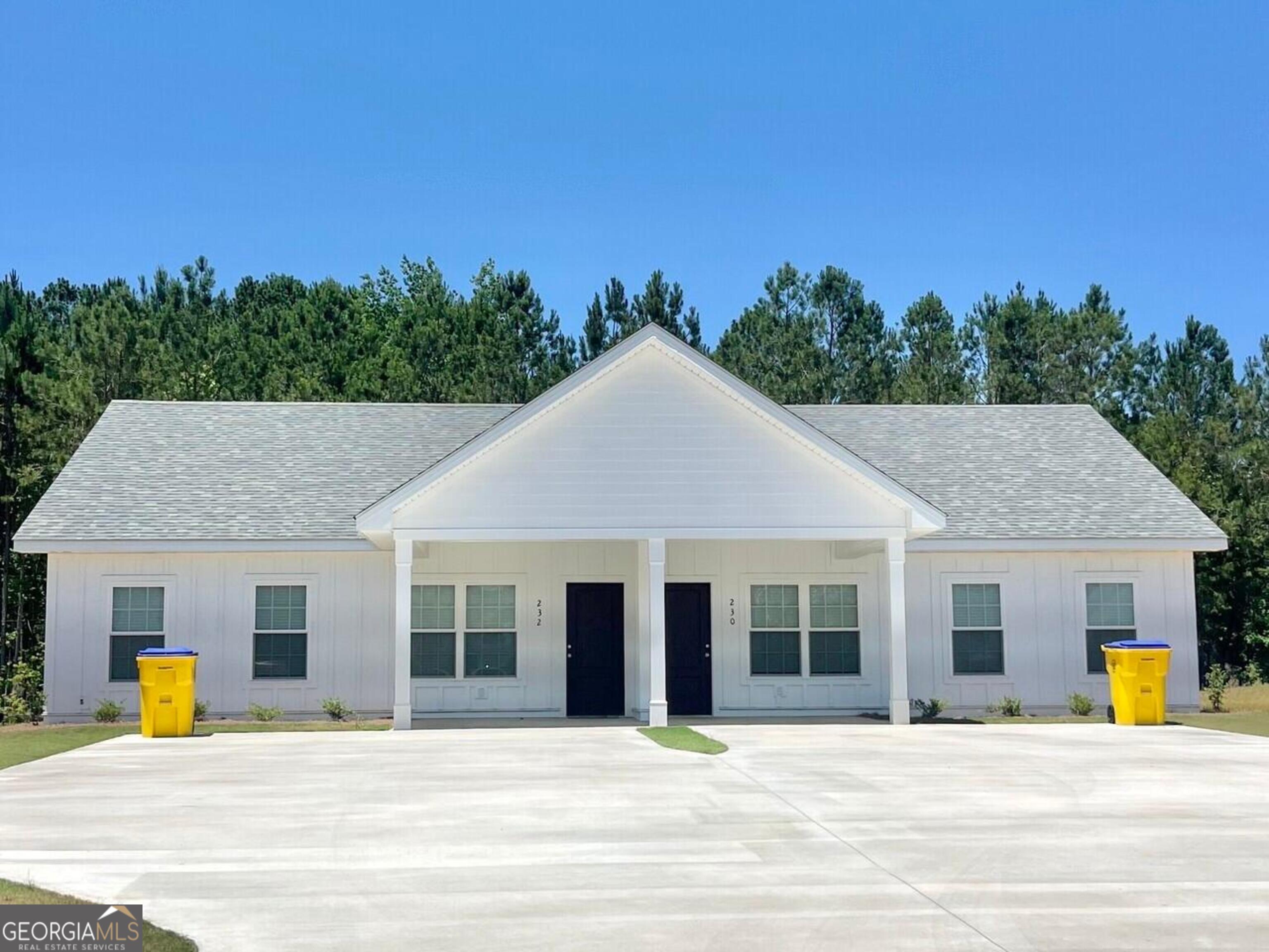 230 & 232 Firefly Ln — photo