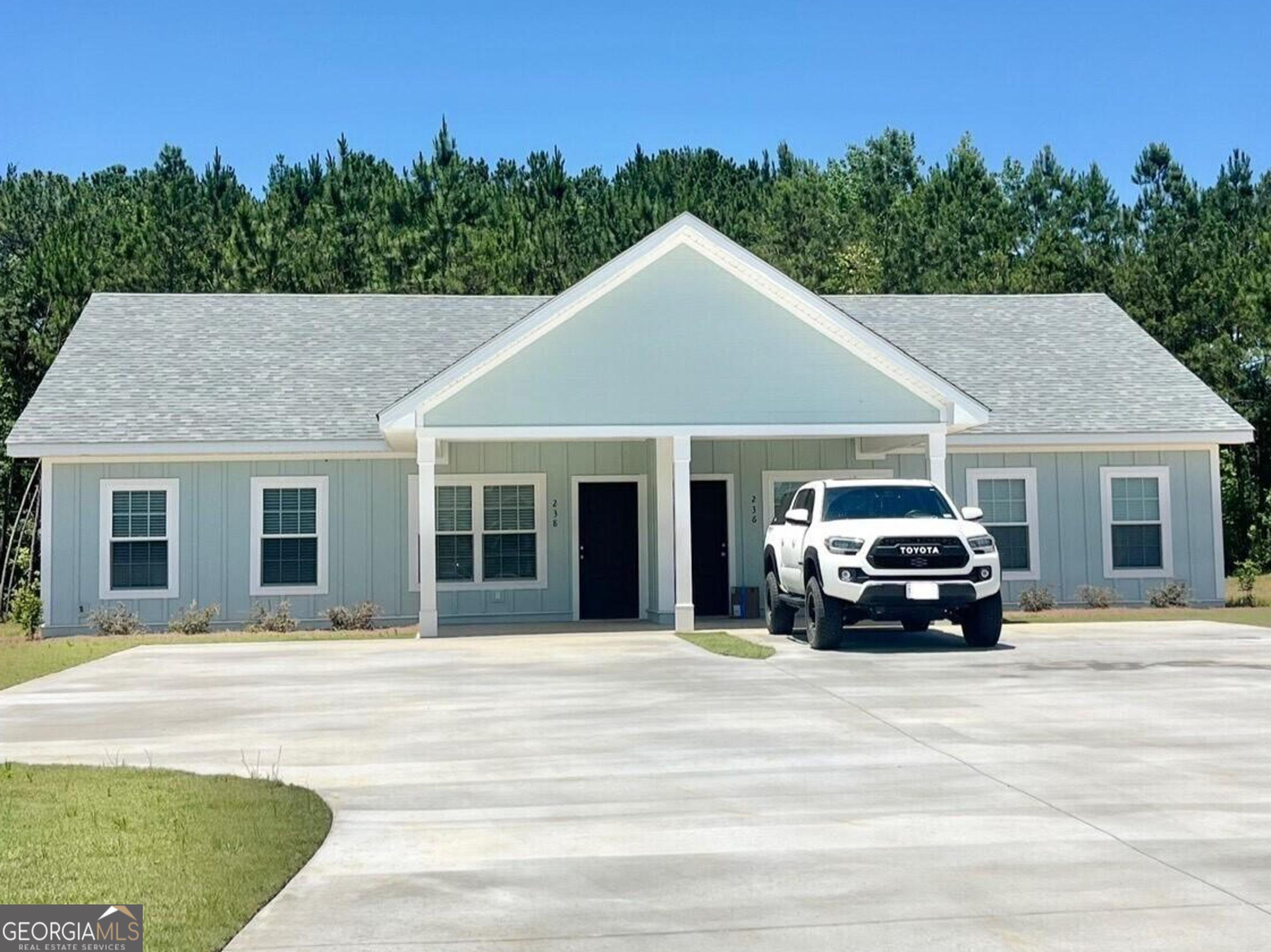 236 & 238 Firefly Ln — photo