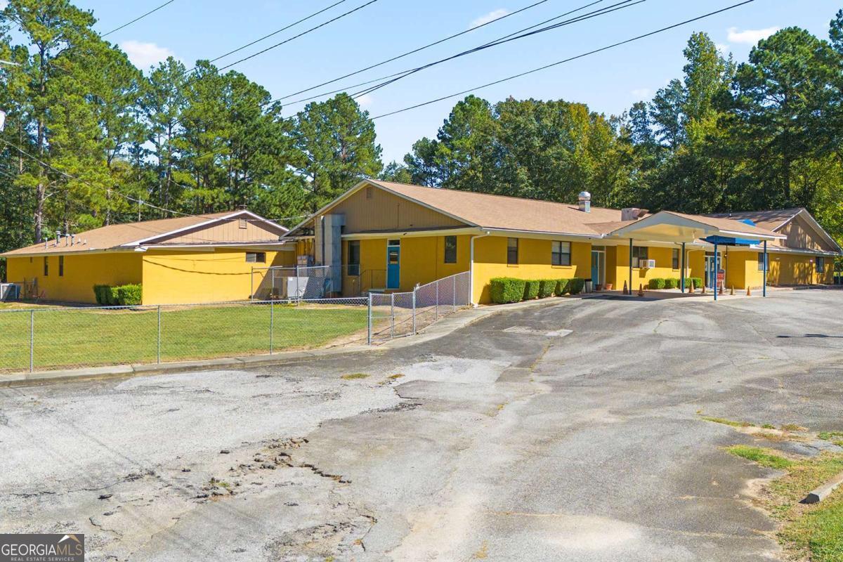4433 Roundfield Road, Macon, GA 31210 — photo 2