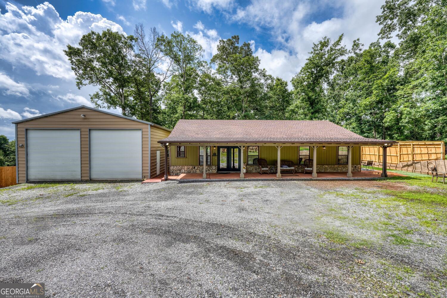1529 Cedar Vw — photo