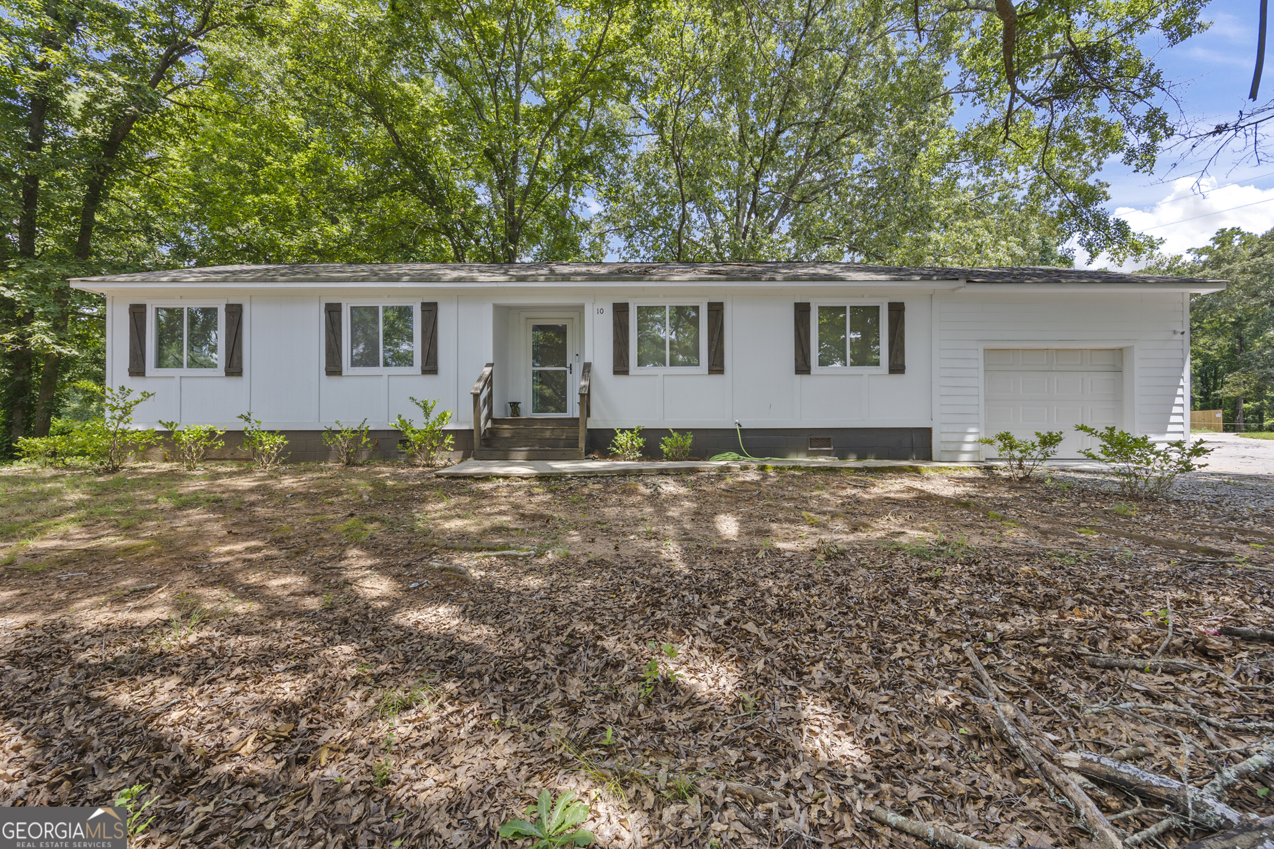 10 Caroline Dr — photo