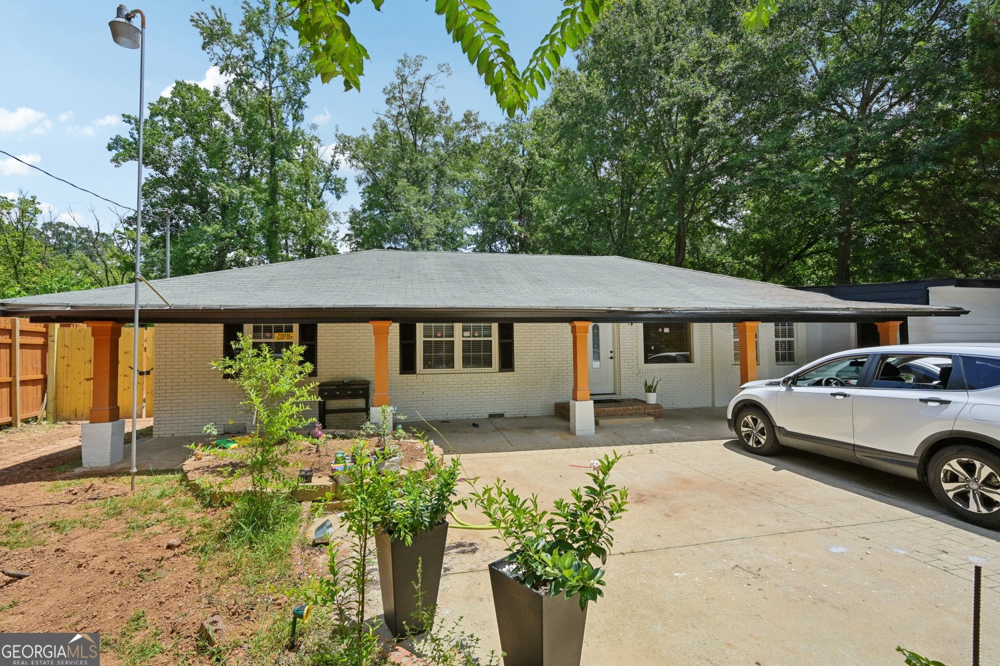 5950 Springview Dr — photo