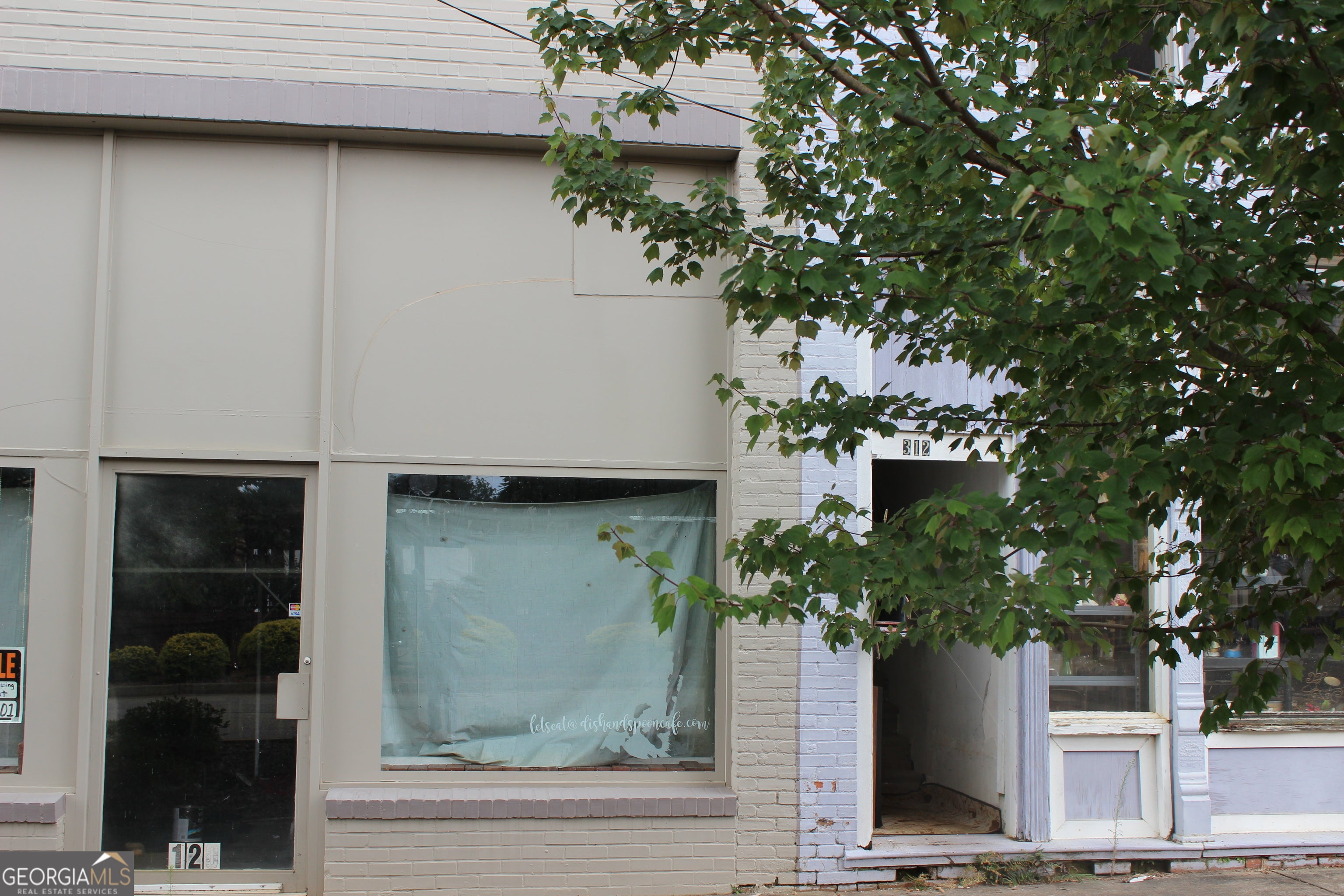 318 Broad St — photo