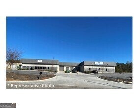 175 Apex Dr — photo