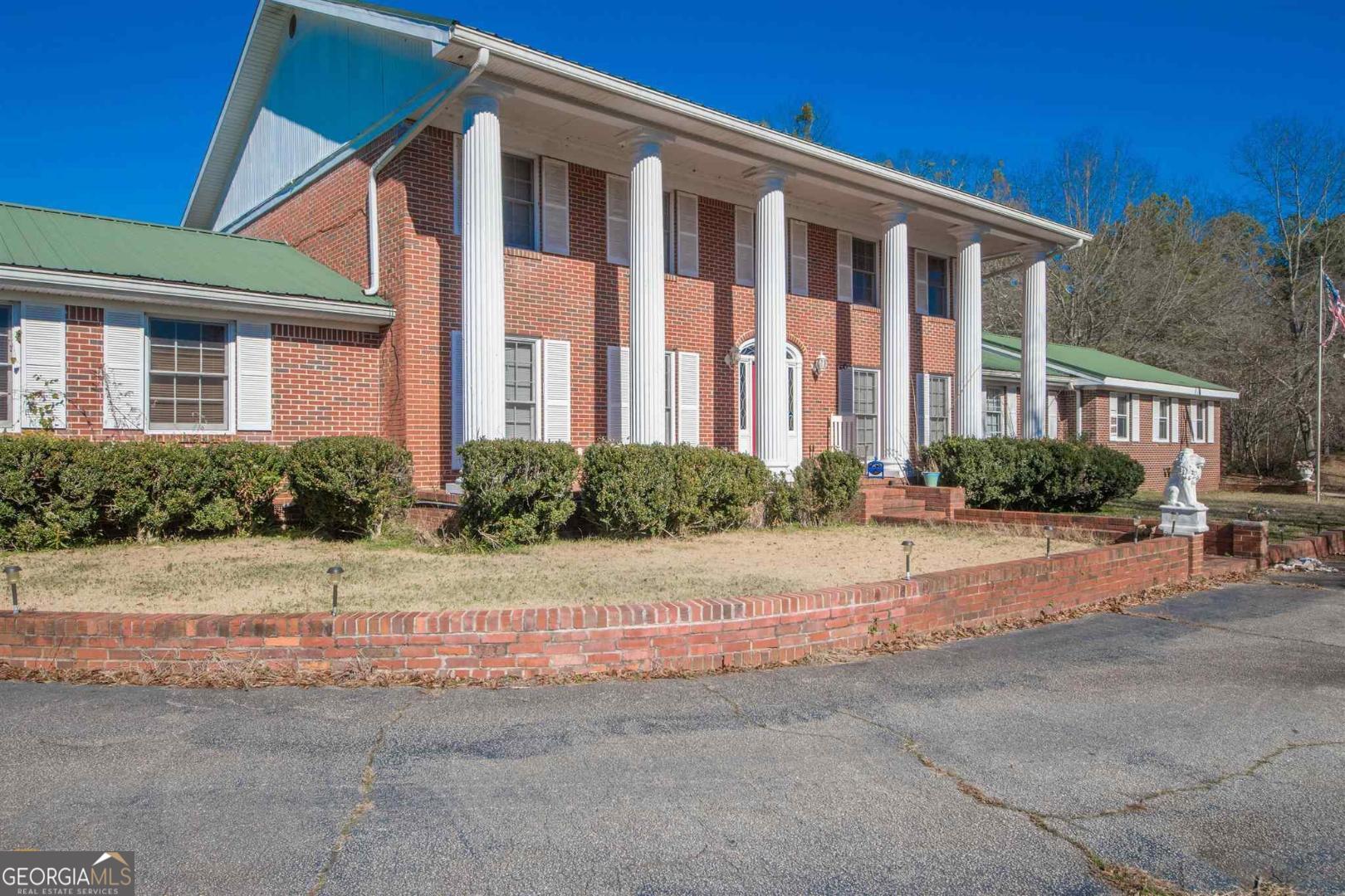 3861 Newnan Rd — photo