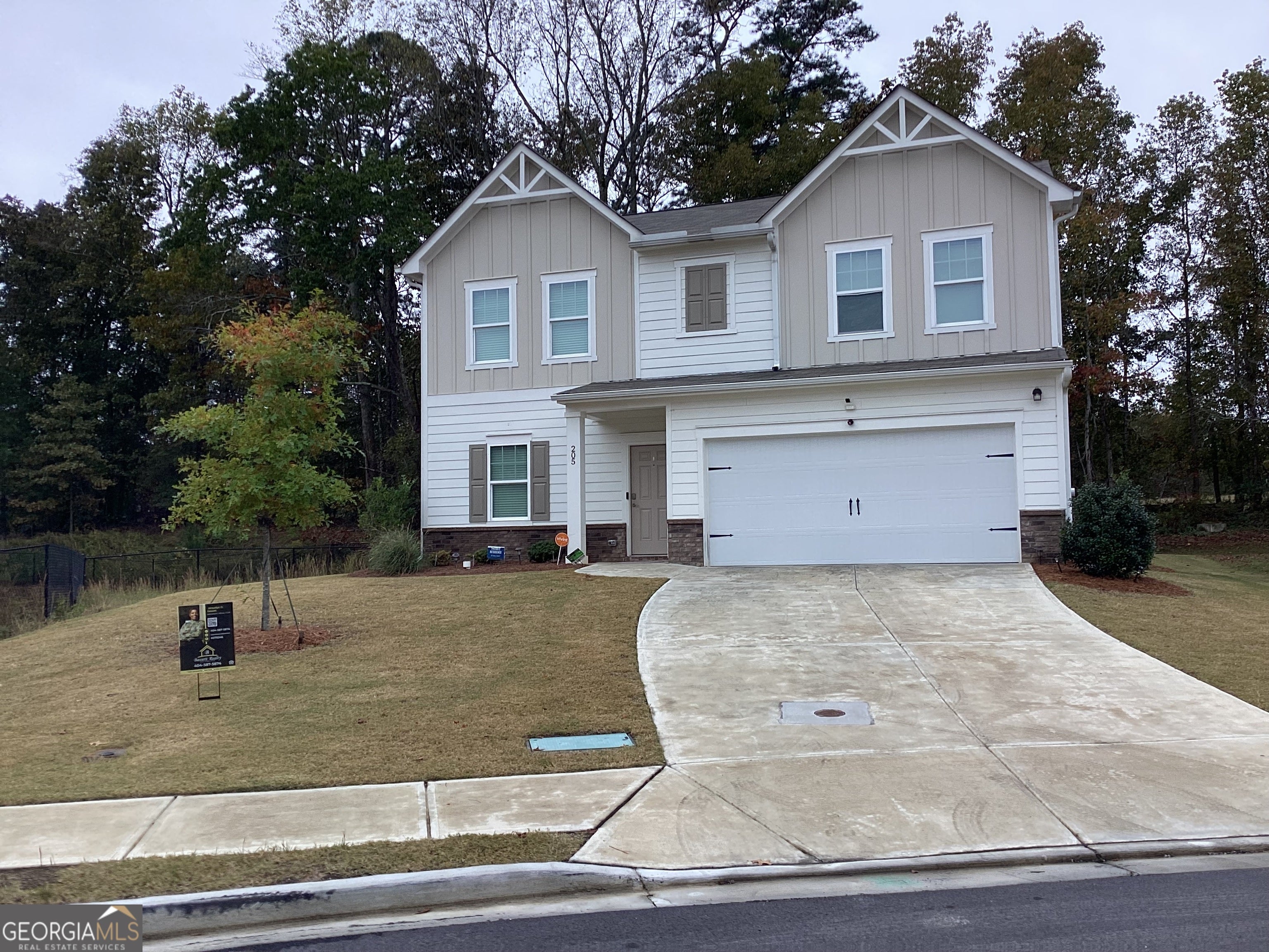 205 Cotton Tail Ln — photo