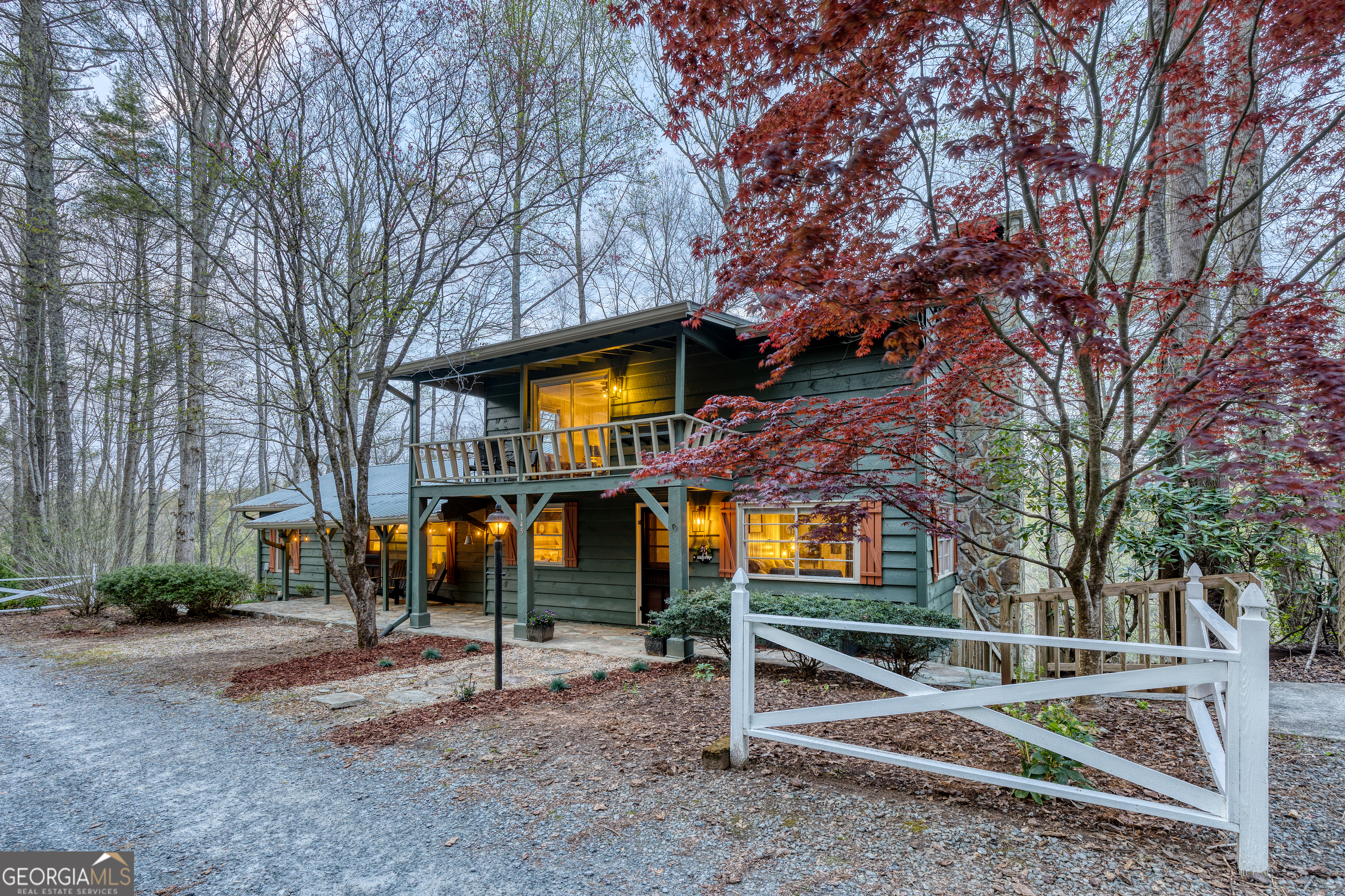 145 River Bend Ln — photo