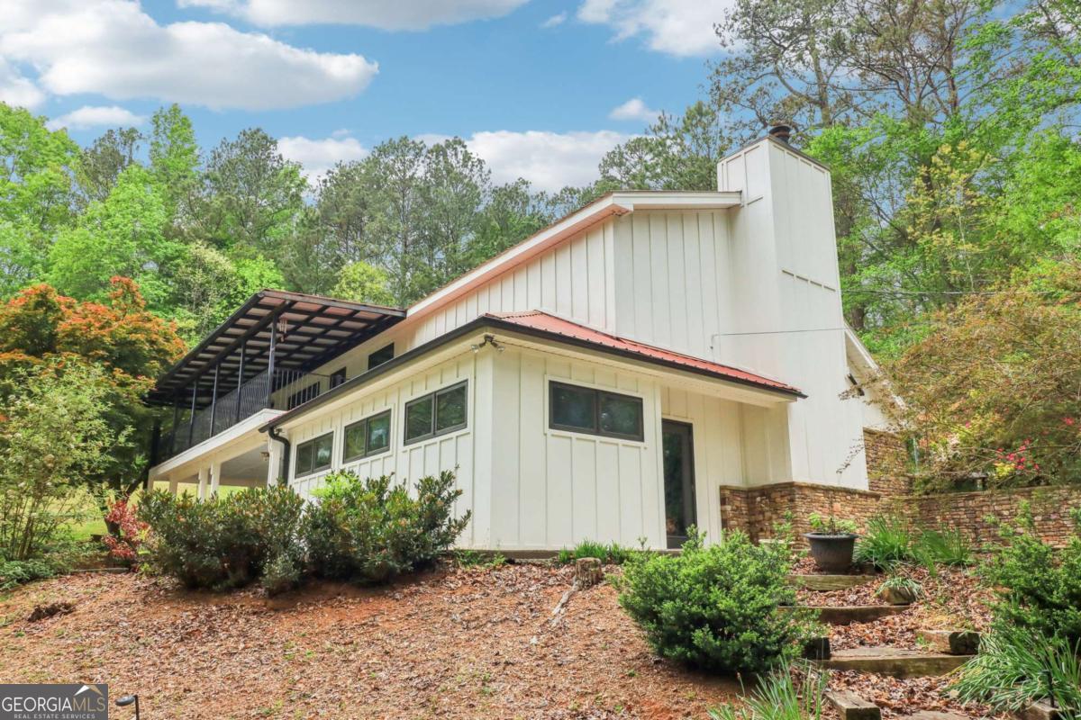 5250 Aubrey Ln — photo
