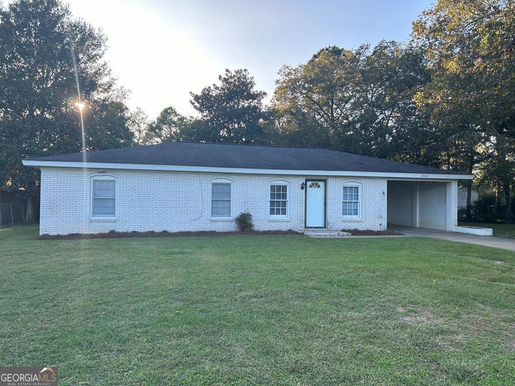 2103 Aimwell Rd — photo