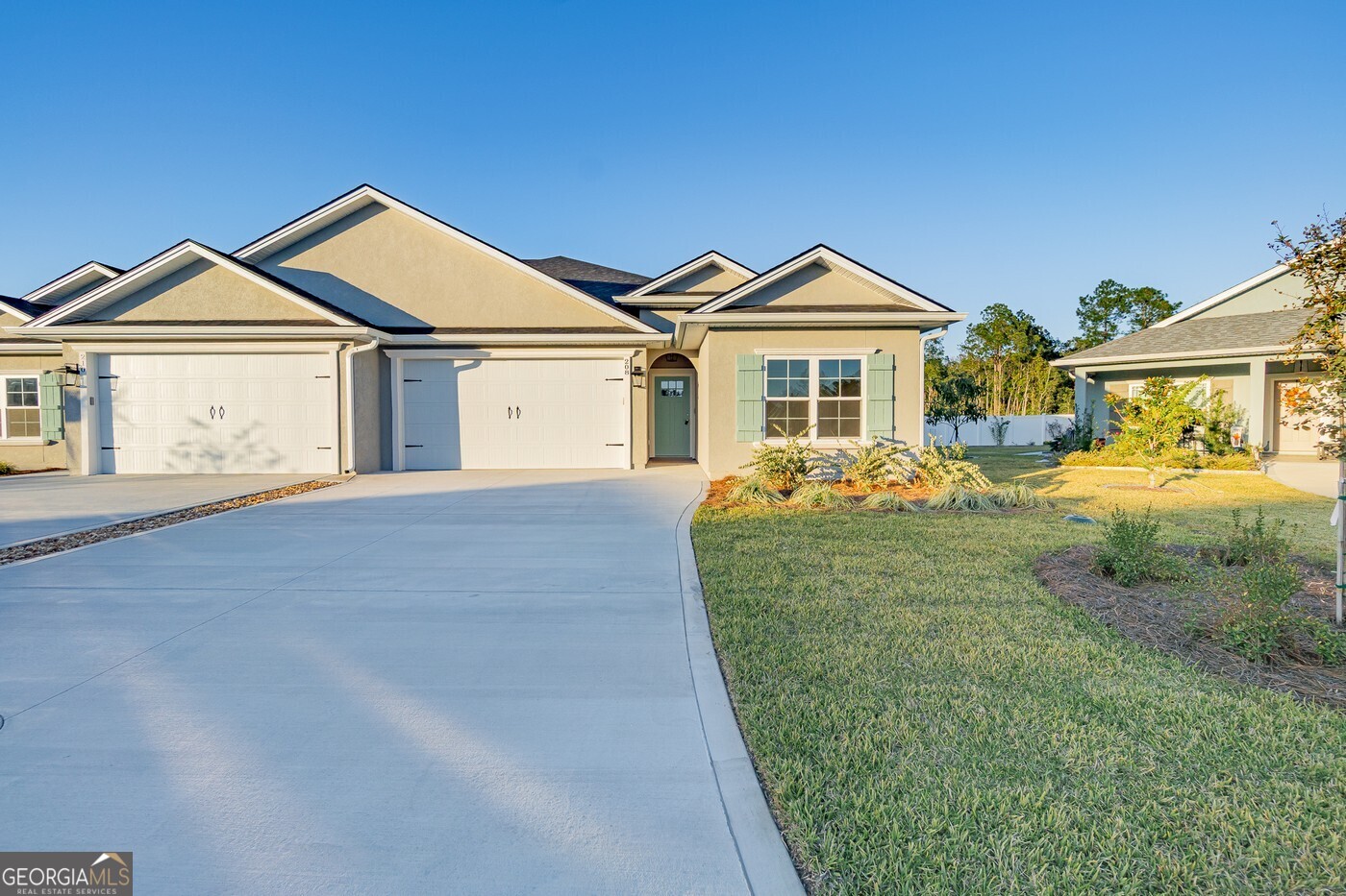 208 The Villas Way — photo