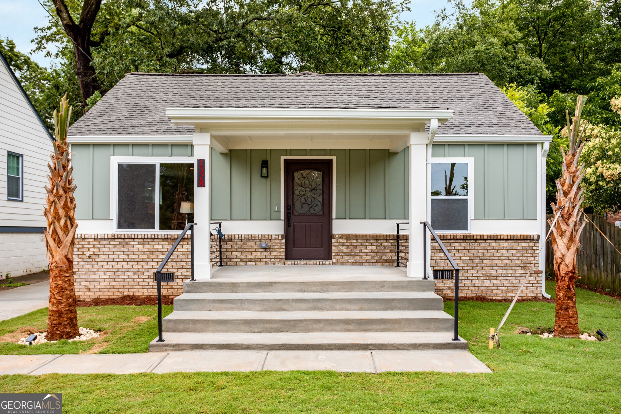 1328 Gus Thornhill Jr Dr — photo