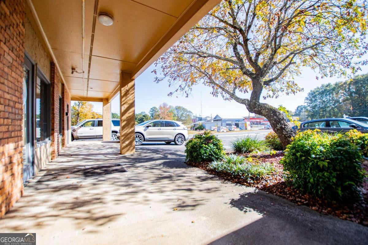 809 W Bankhead Hwy — photo