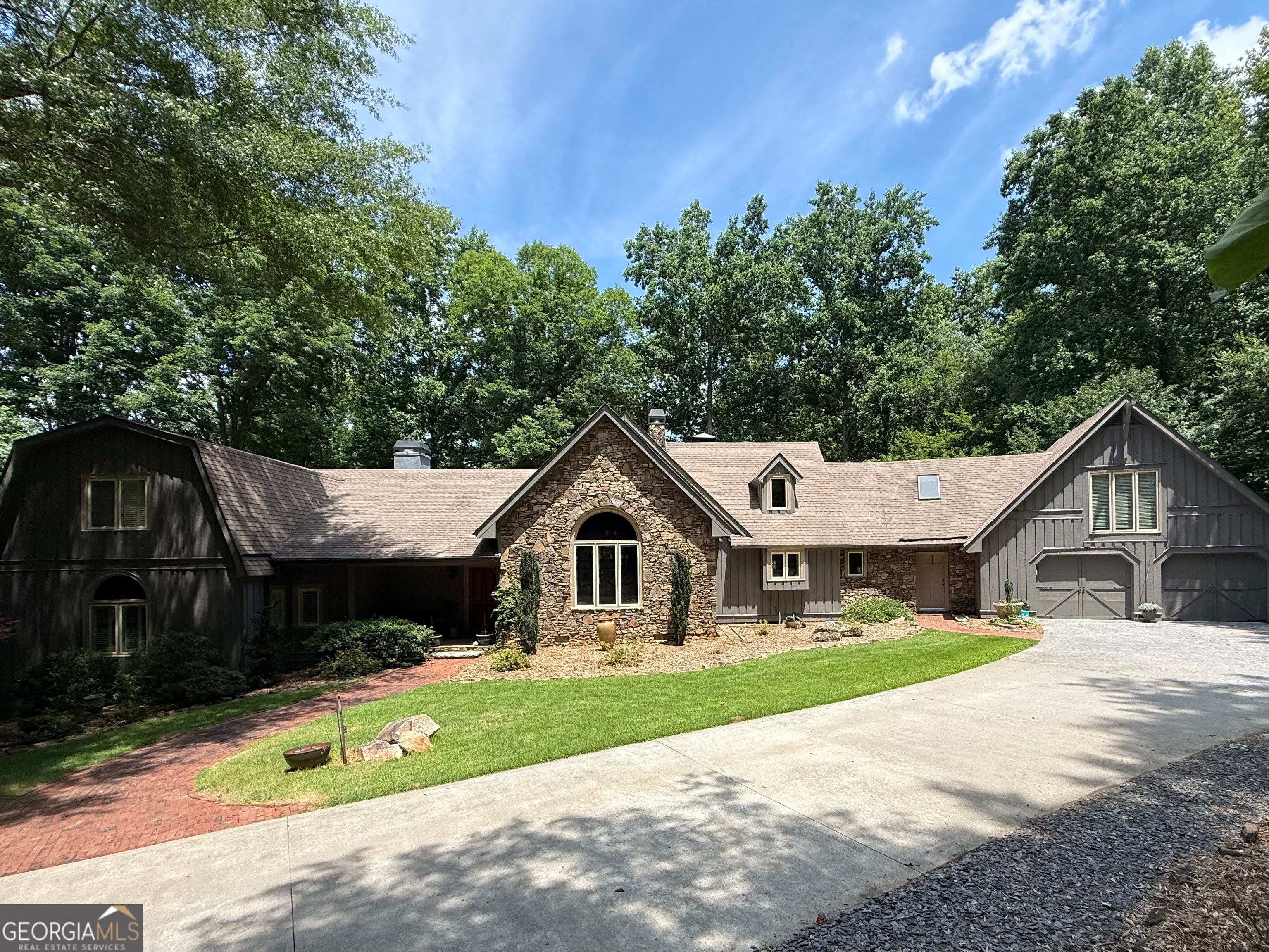 336 Tanglewood Dr — photo