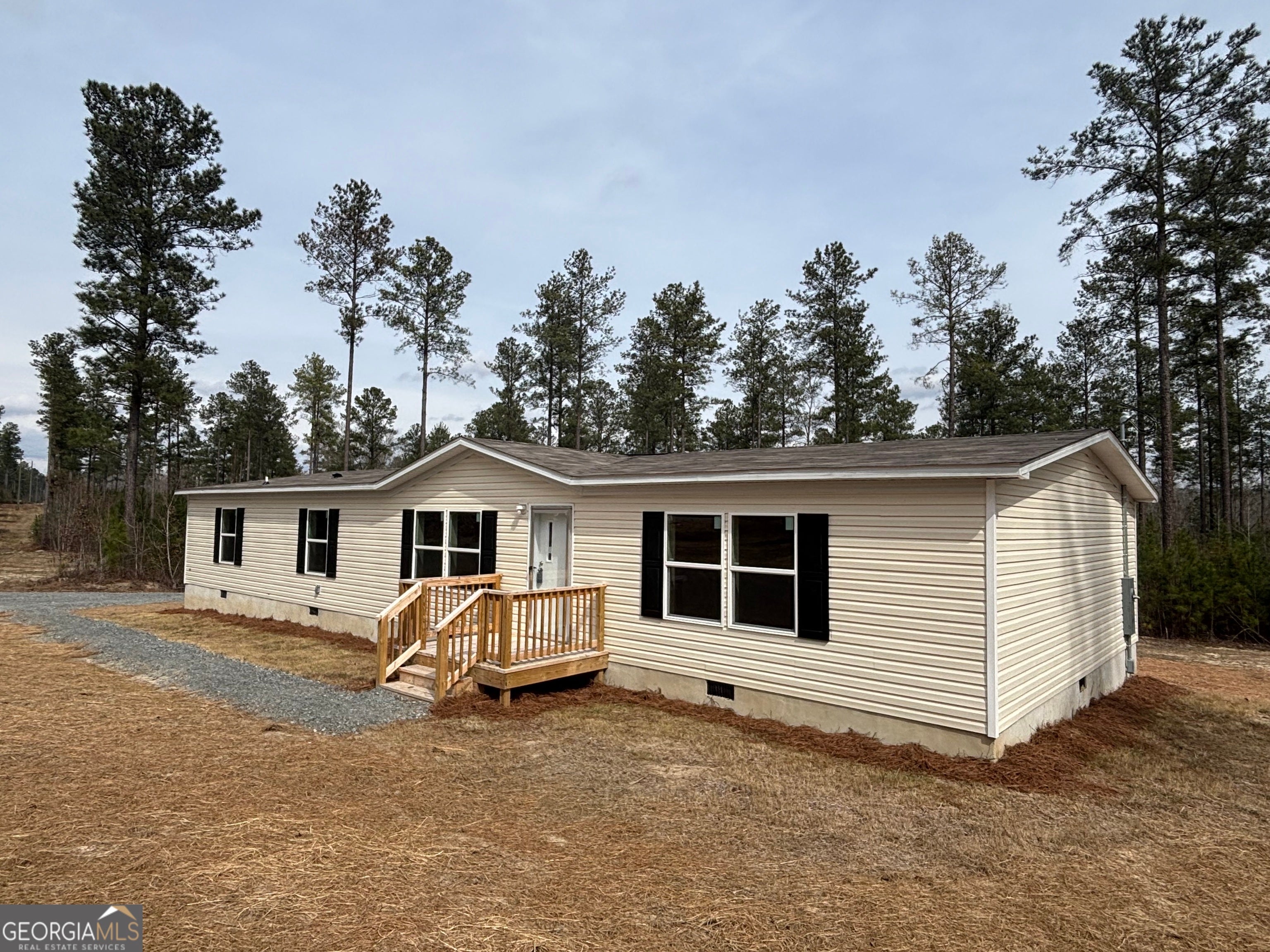 472 Hwy 24 South — photo