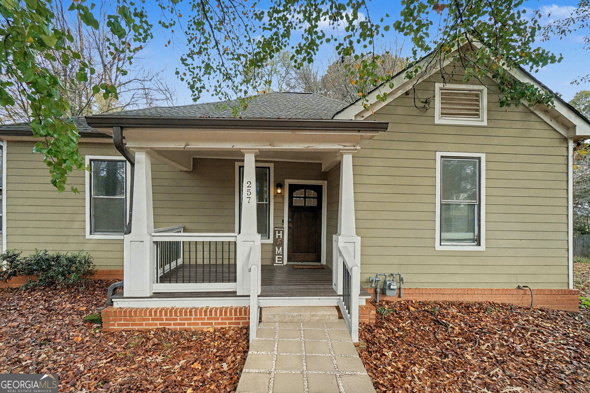 257 Hendrix Ave SW — photo