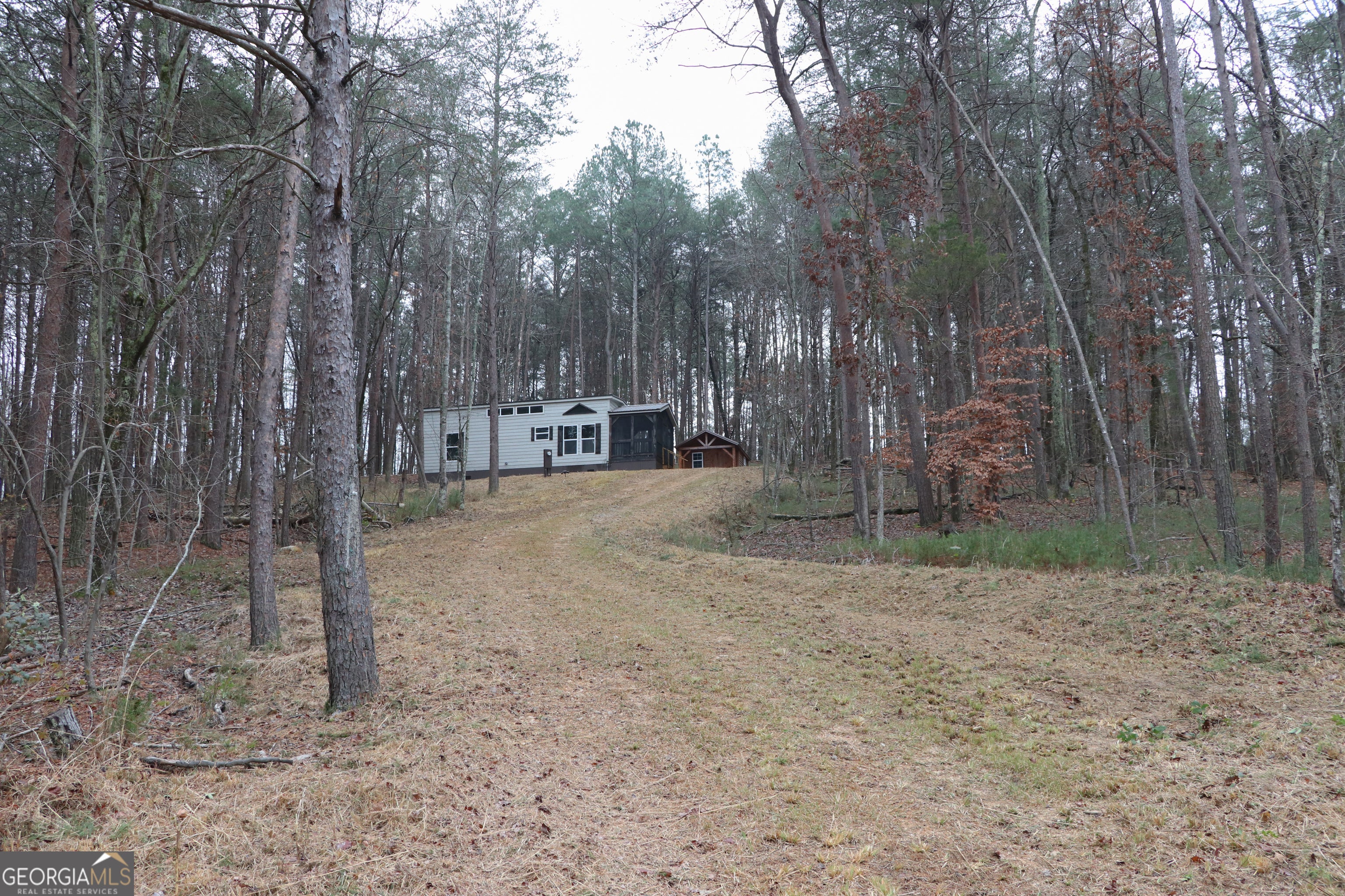 1217 Henderson Cir — photo
